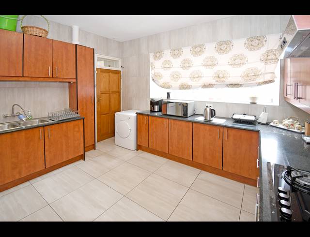 3 BEDROOM APARTMENT FOR SALE IN KILLARNEY